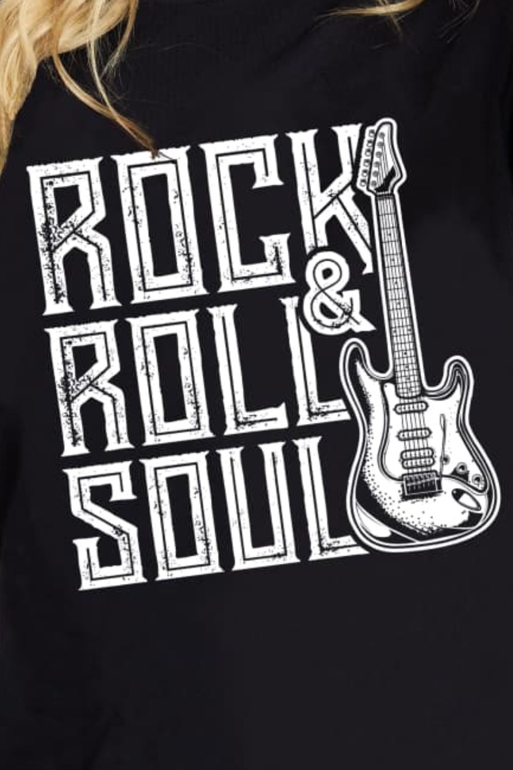 Camiseta gráfica de algodón Simply Love ROCK &amp; ROLL SOUL