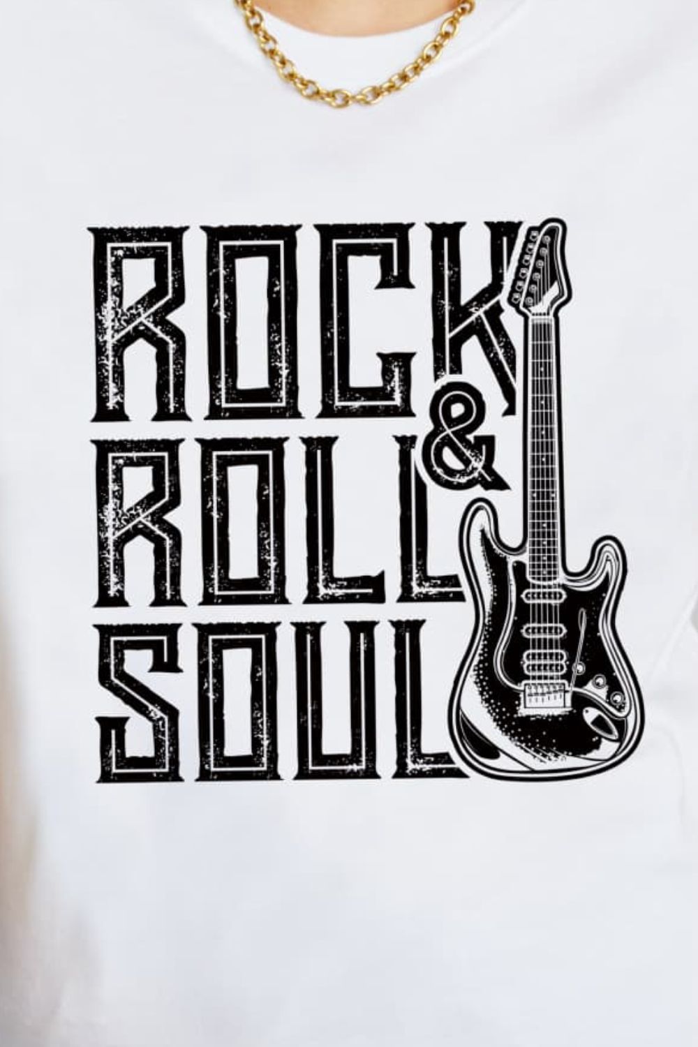 Camiseta gráfica de algodón Simply Love ROCK &amp; ROLL SOUL