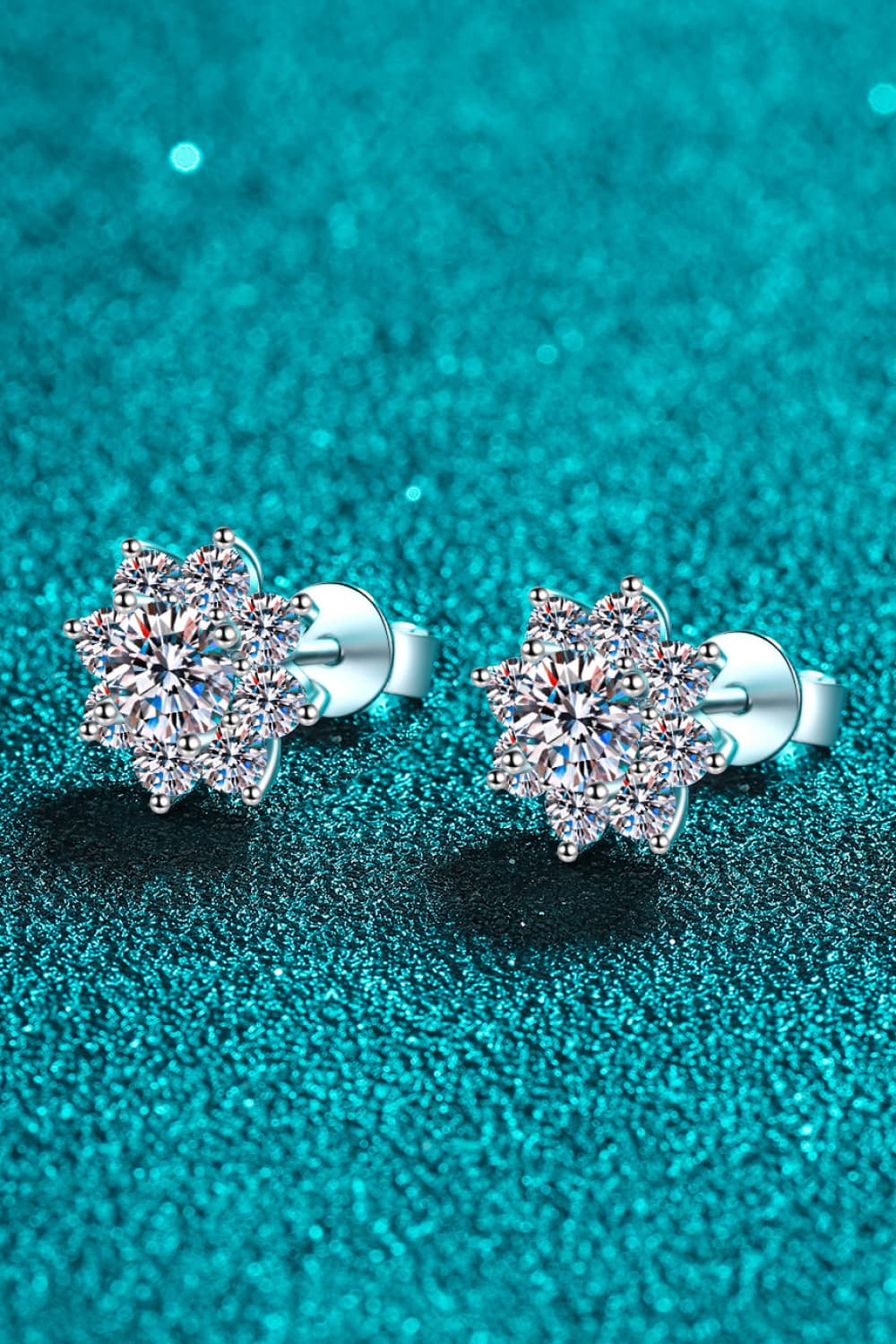 Pendientes de flor de plata esterlina 925 moissanite de 1 quilate