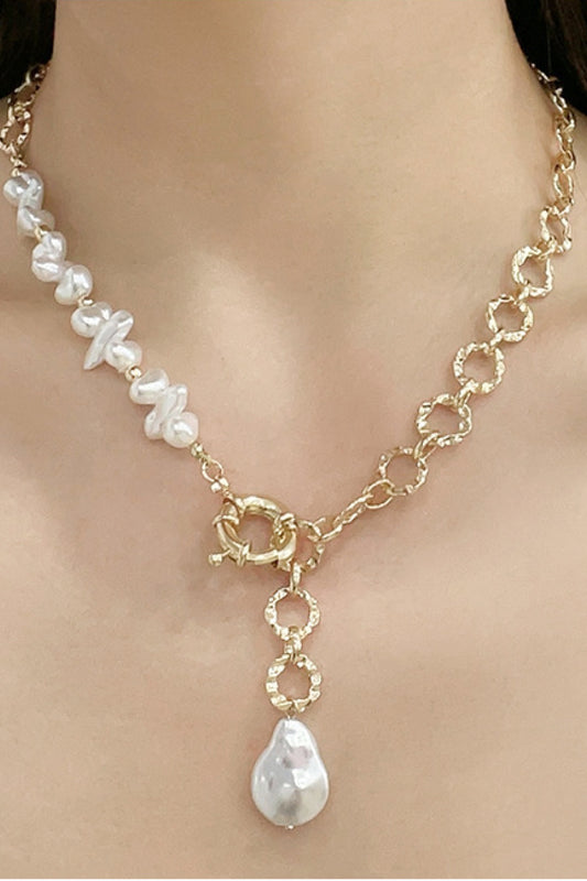 Collar de cobre con perlas de agua dulce