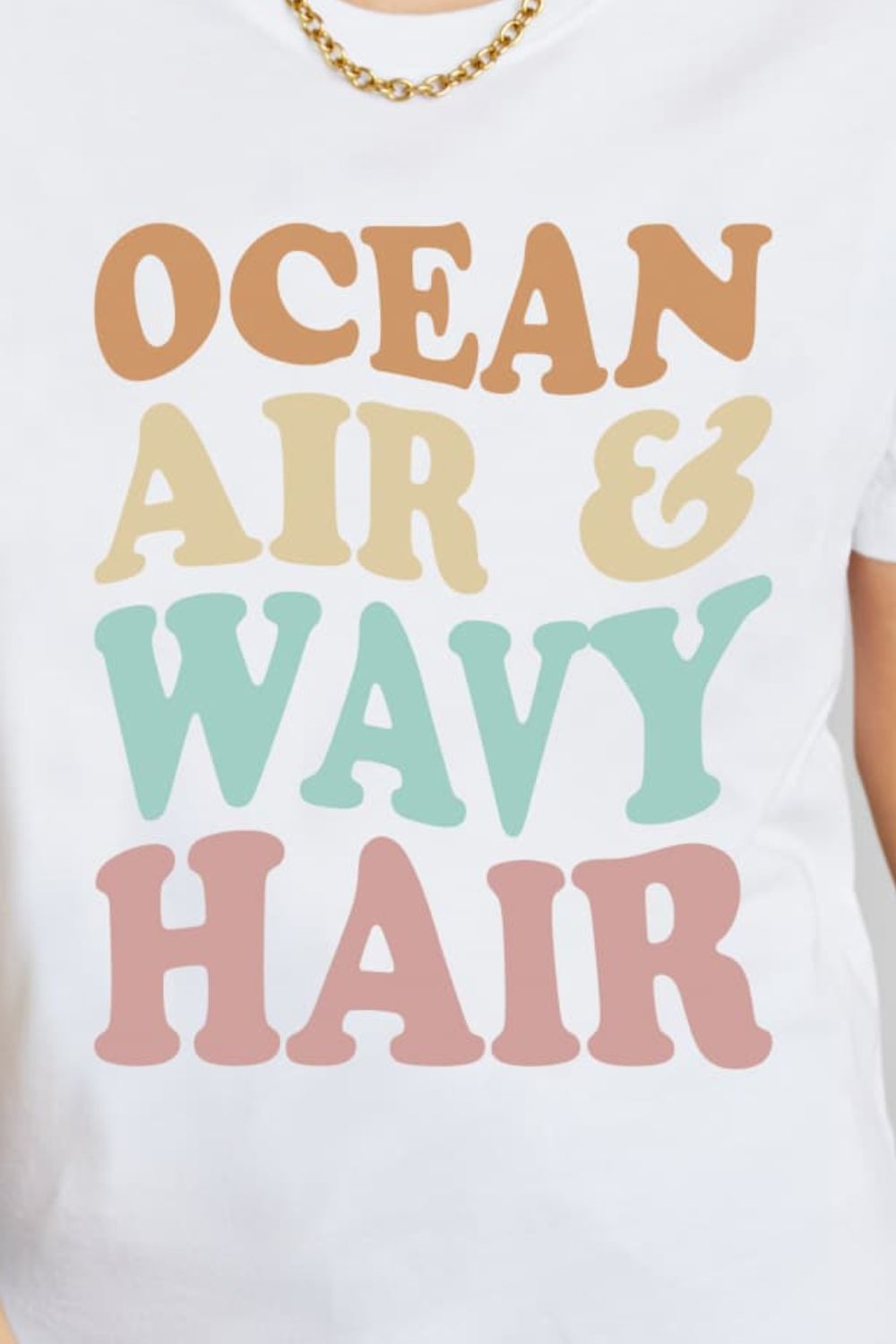 Camiseta gráfica de algodón Simply Love OCEAN AIR &amp; WAVY HAIR