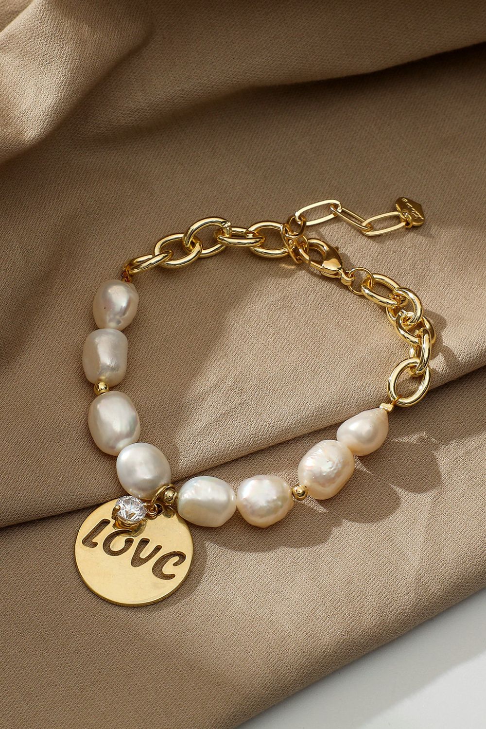 LOVE Pulsera de perlas de agua dulce 