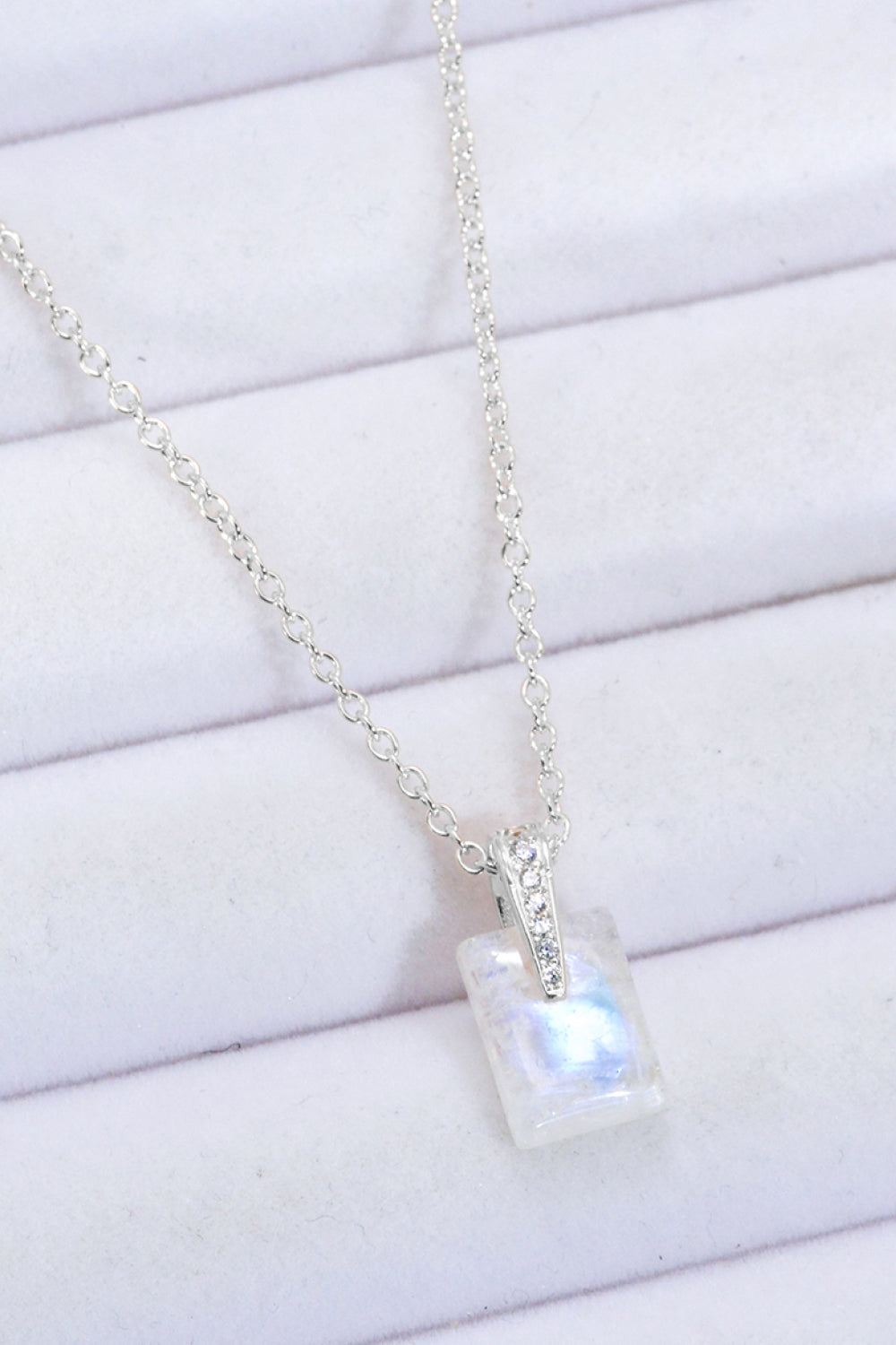 925 Sterling Silver Natural Moonstone Pendant Necklace