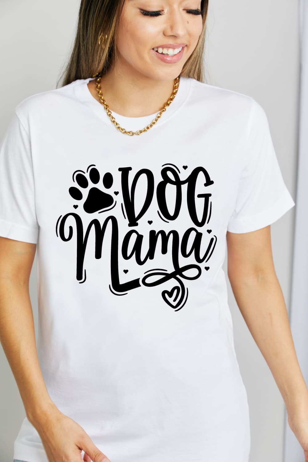 Camiseta de algodón con gráfico Simply Love DOG MAMA